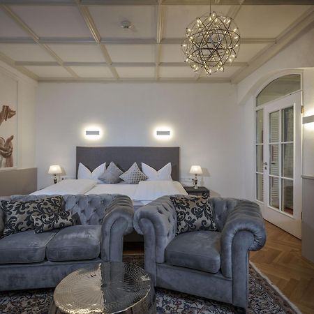 Hotel Post Burghausen Bagian luar foto